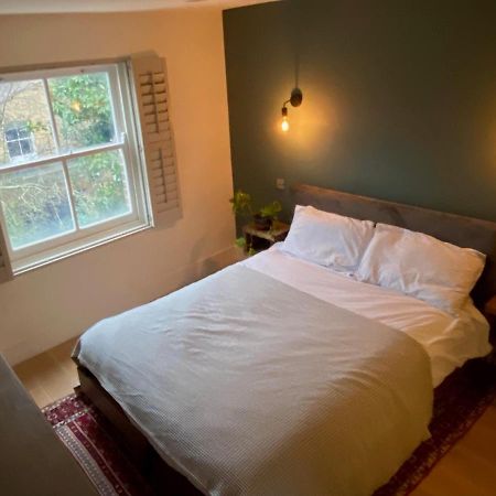New Build Modern 1 Bedroom Londres Extérieur photo