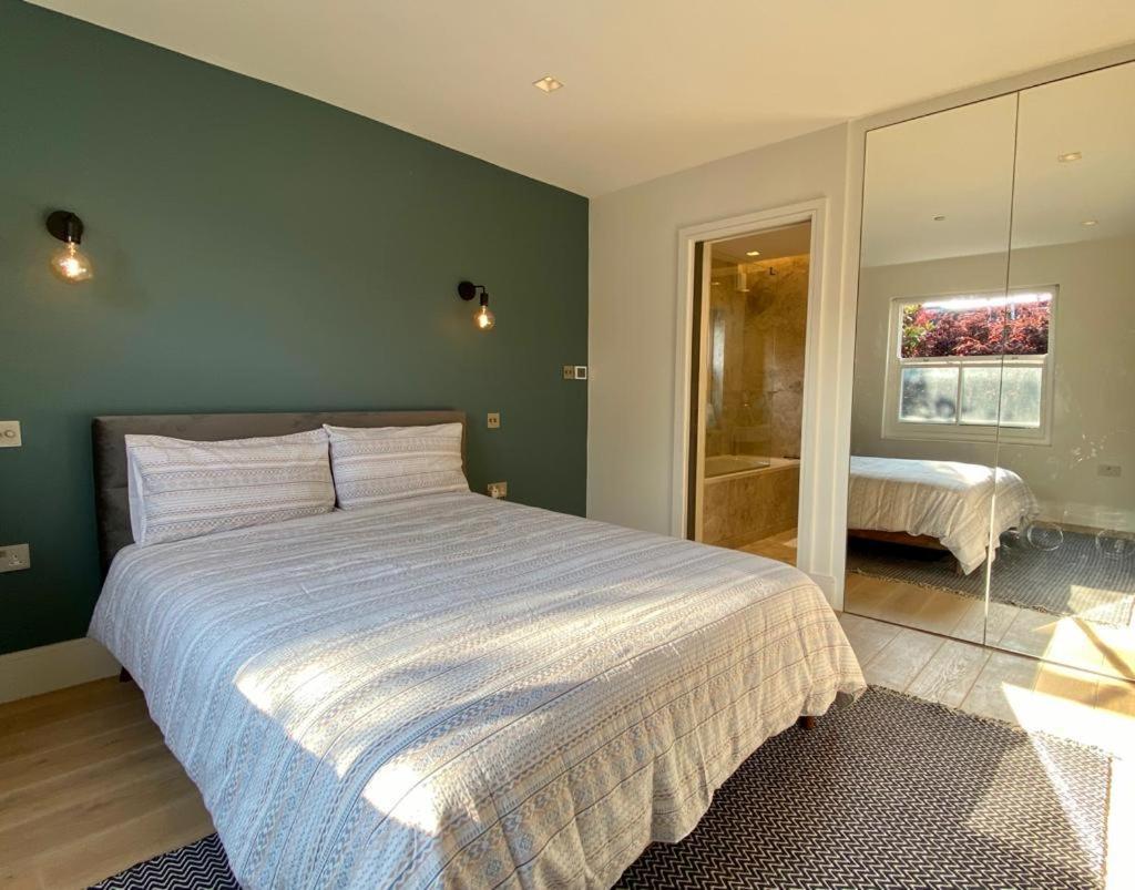 New Build Modern 1 Bedroom Londres Extérieur photo