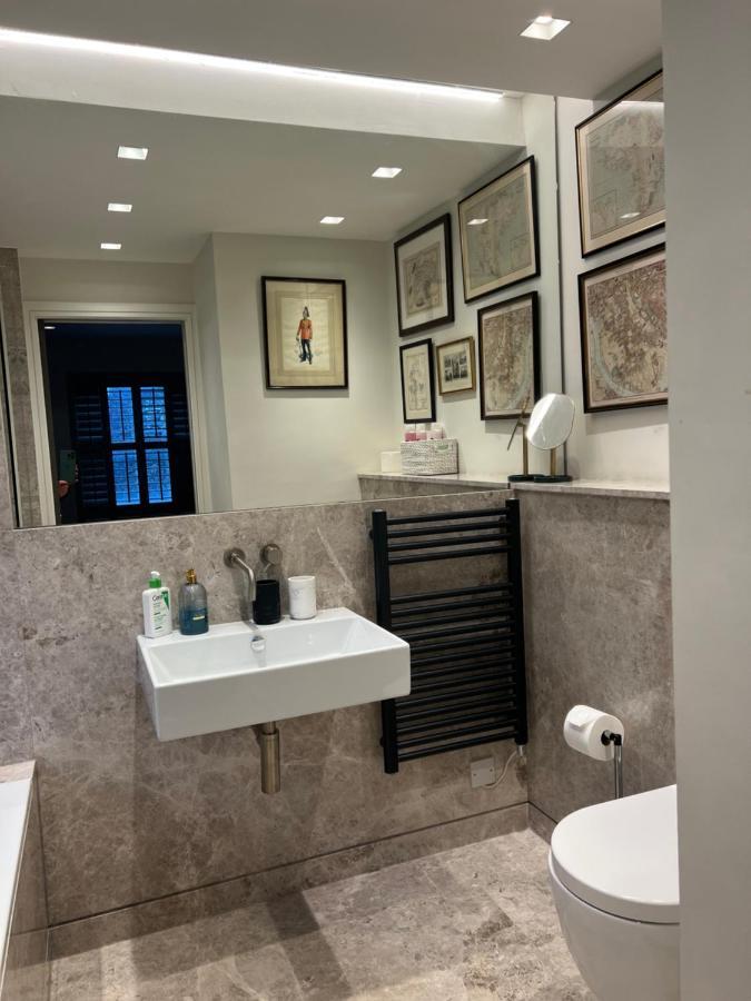 New Build Modern 1 Bedroom Londres Extérieur photo